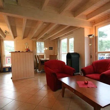 Strandhus Haus 229 *