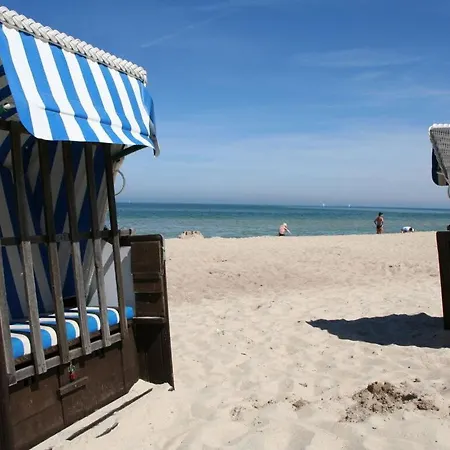 Strandhus Haus 229 * Baabe